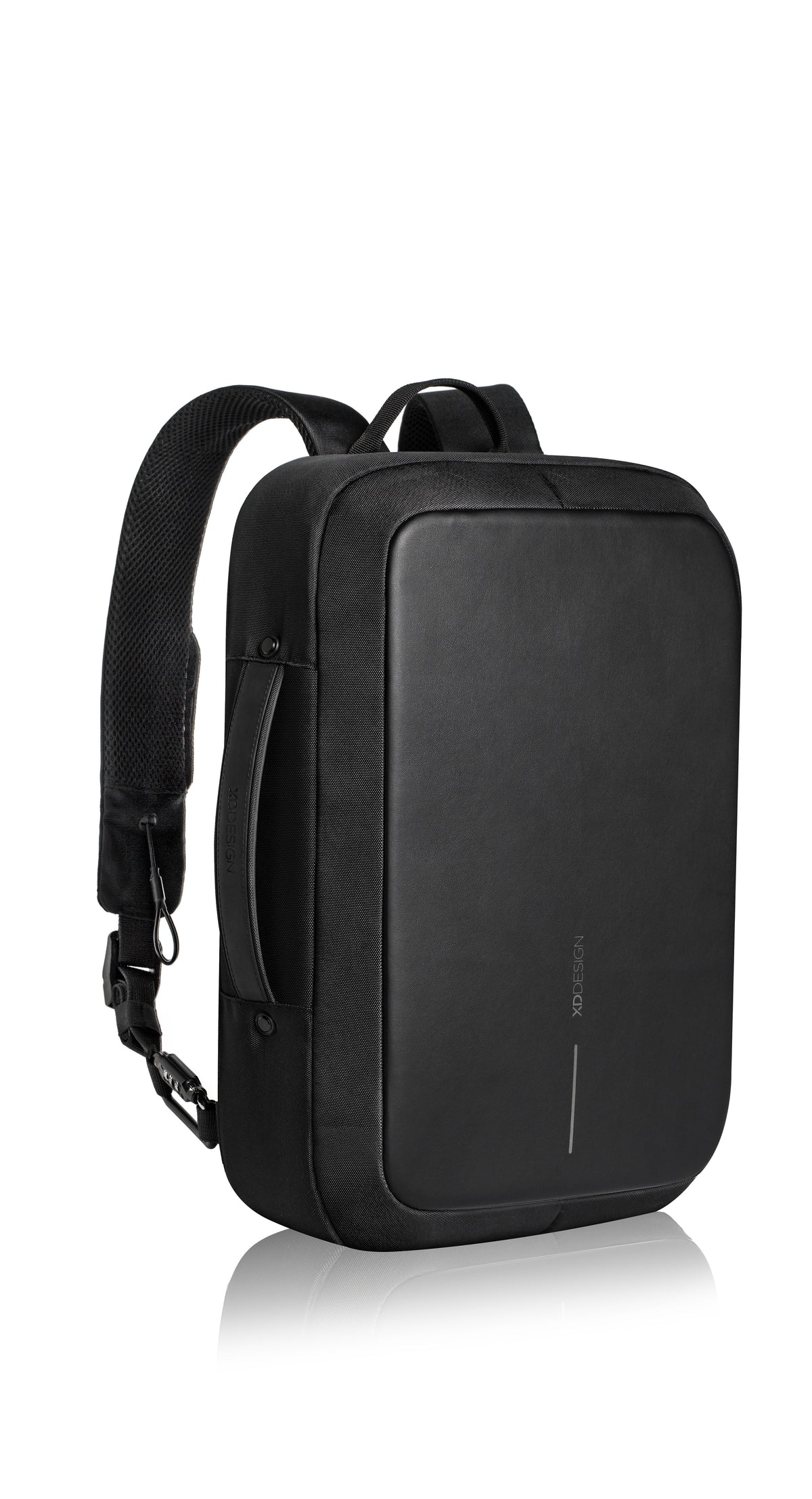 The Bobby Bizz/ Montmartre 3.0 Anti Theft backpack by XD Design- P705.571