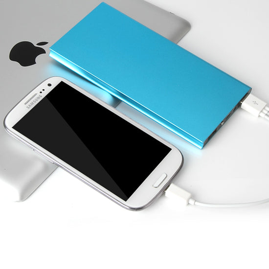 Ultra thin metallic power bank 2-USB output (8000mAh)