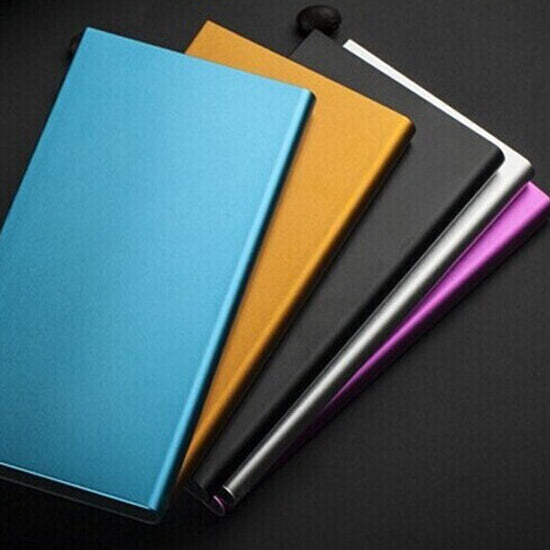 Ultra thin metallic power bank 2-USB output (8000mAh)