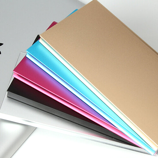 Ultra thin metallic power bank 2-USB output (8000mAh)