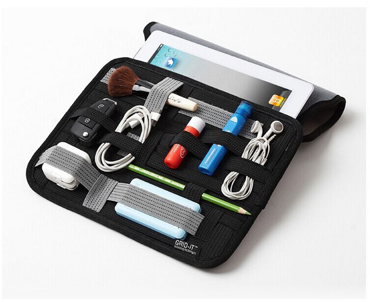 Travel tablet organizer