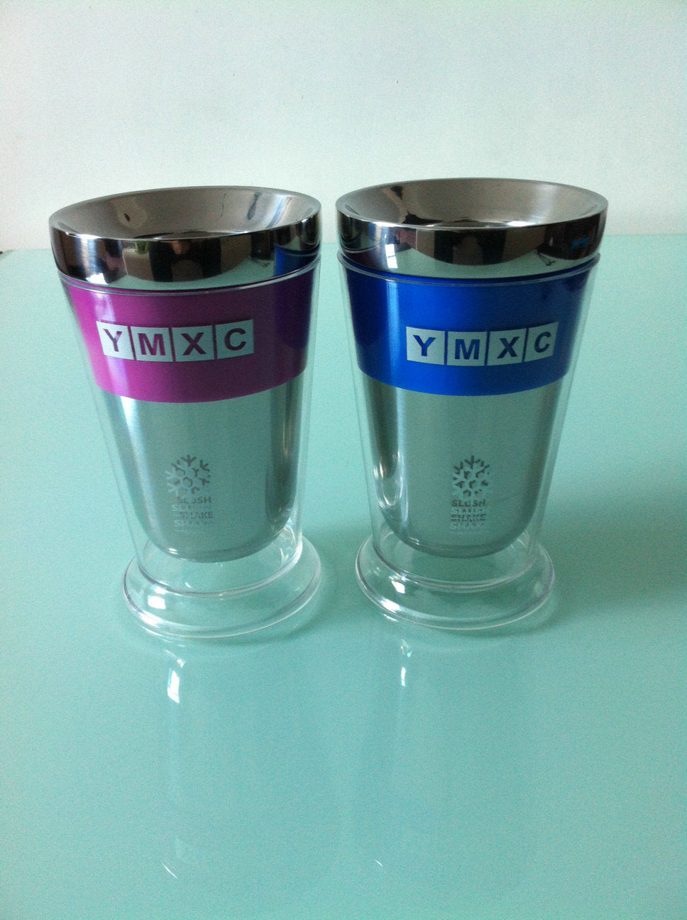 Stainless steel magic squeeze cup -- Slushy maker
