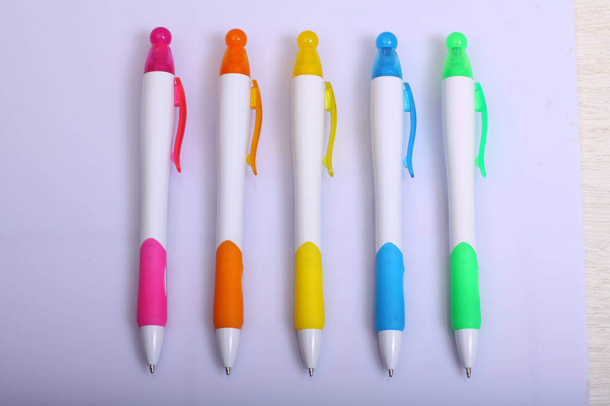 Promotional plastic ball pen with highligter
