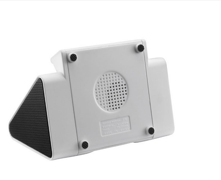 Wireless stereo triangle speaker