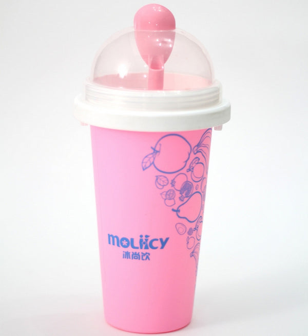 Magic squeeze cup -- Slushy maker